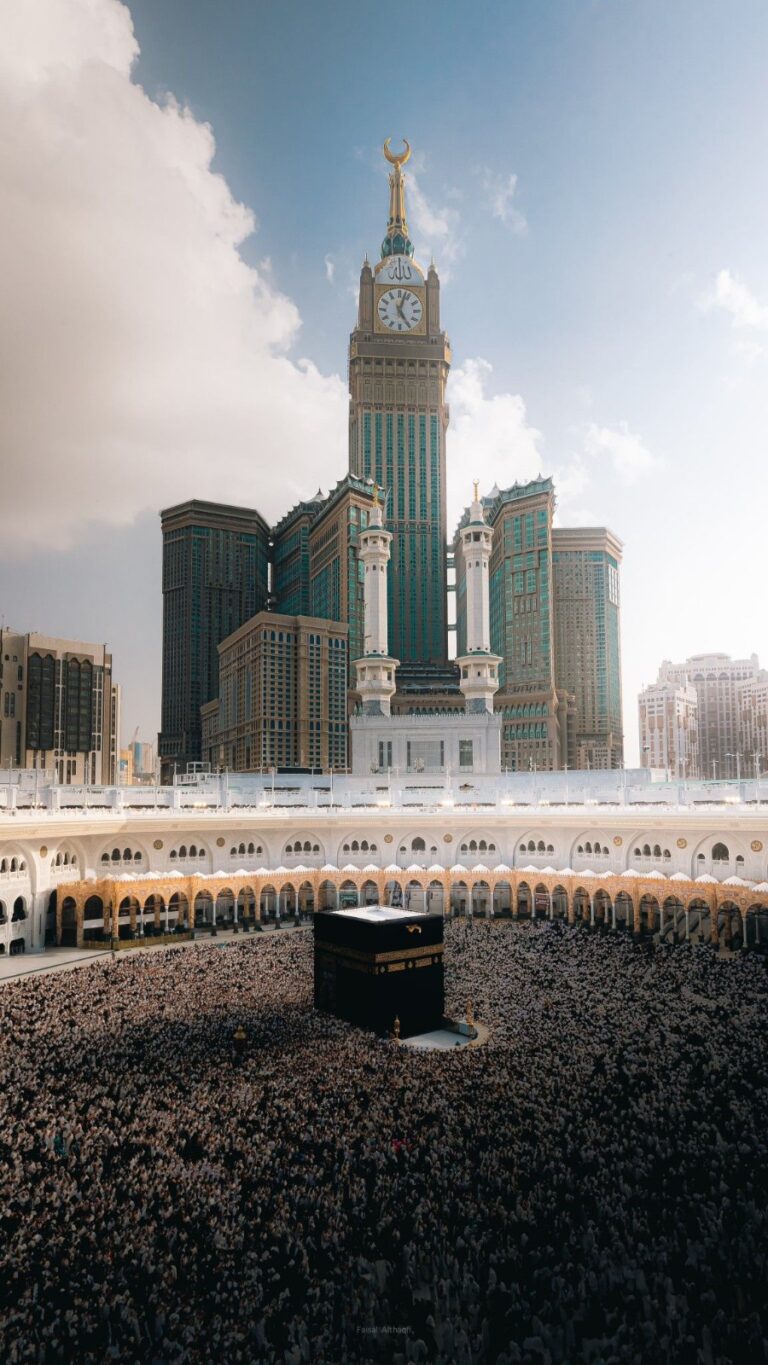 Tips for Staying Healthy During Your Umrah